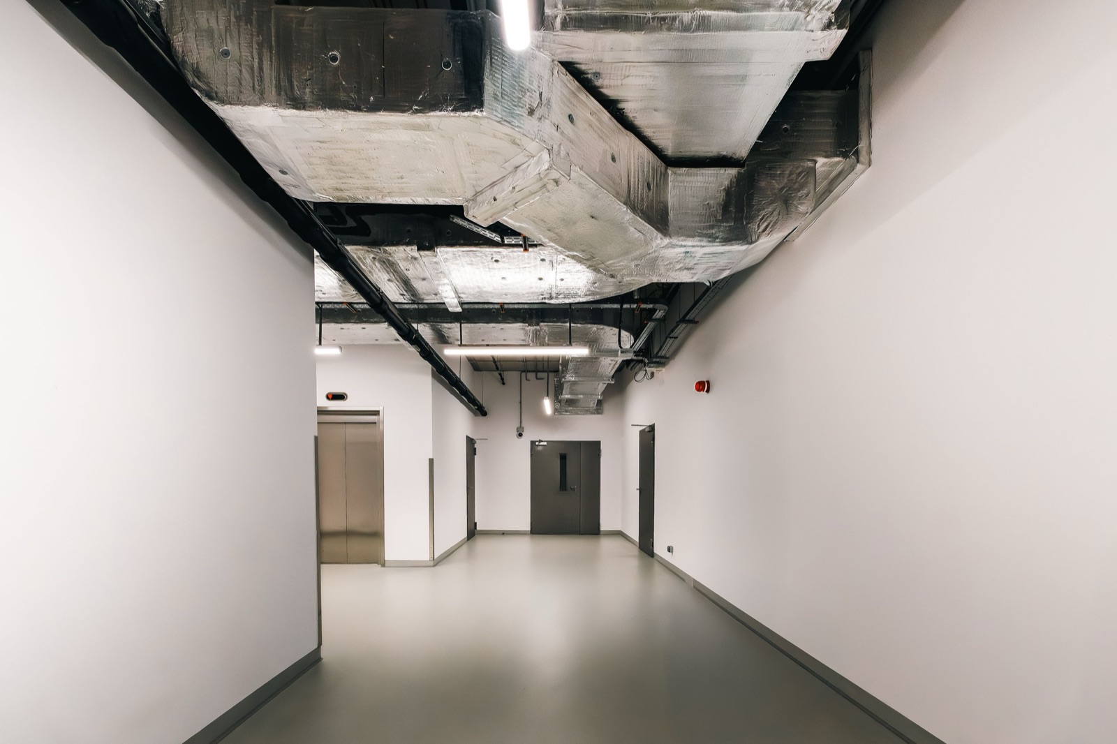 Commercial HVAC ductwork in an Okanagan building